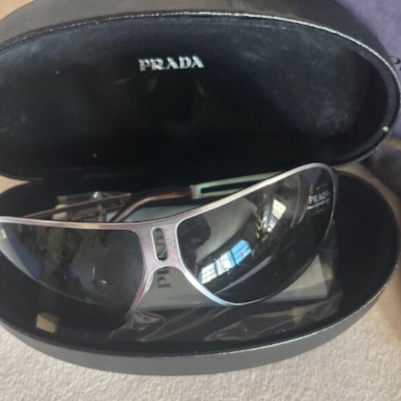 NIB Prada Sunglasses - Picture 2 of 5